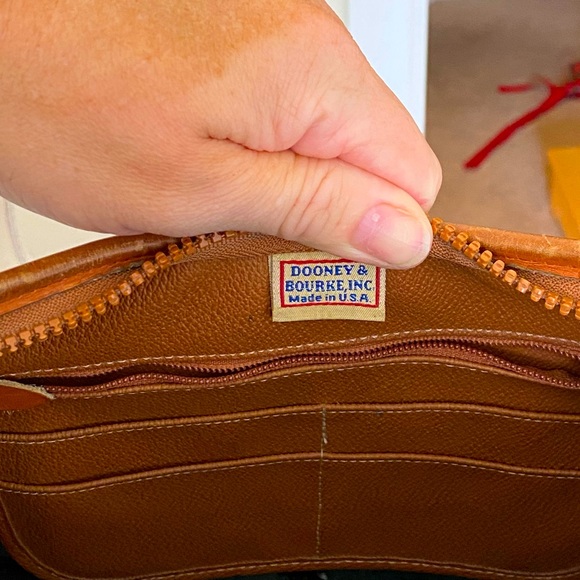 Vintage Dooney & Burke Hunter Green Shoulder Bag - Picture 8 of 11